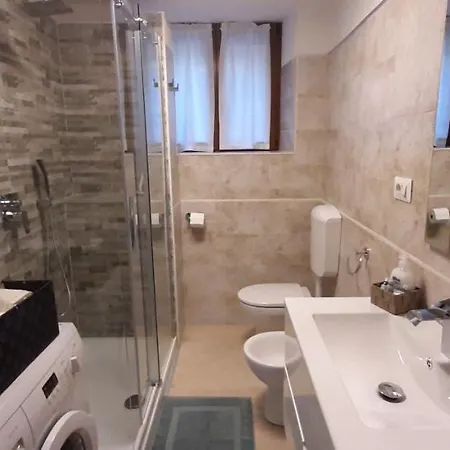 Apartment Al Borgo Sul Garda Via Pertica 8a Costermano